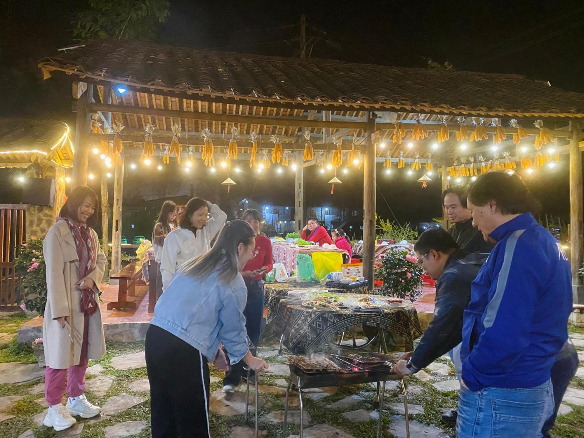 Lan Rung Homestay Lung Nieo エクステリア 写真